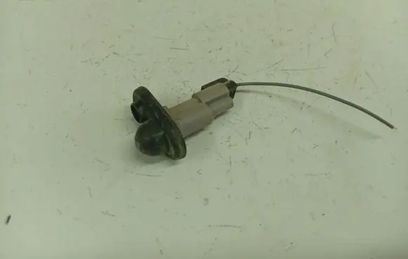 Opel Astra G Front door sensor 09153611