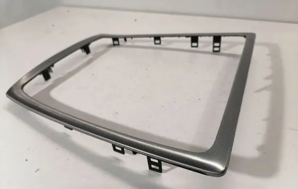 Volvo V70 Radio/GPS head unit trim 30672110