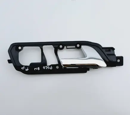 Volkswagen Polo IV 9N3 Front door interior handle 6Q0837174 6Q0837174D