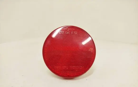 Nissan X-Trail T30 Rear tail light reflector E13020982