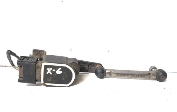 BMW X6 E71 Air suspension front height level sensor 6778814