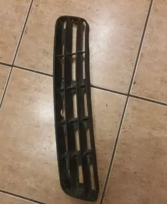 Audi A6 S6 C4 4A Front bumper lower grill 4A0807345M 4a0807345n