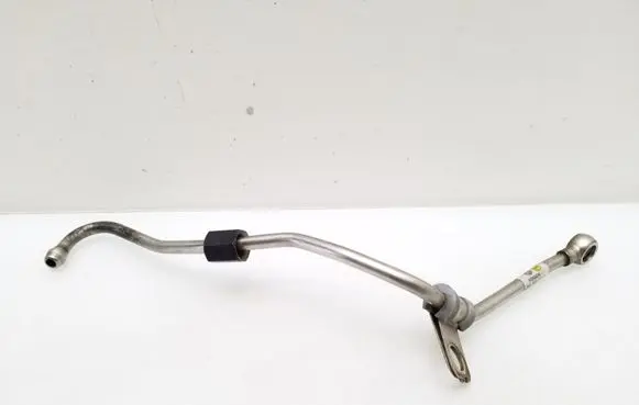 Audi A3 S3 8V Turbo turbocharger oiling pipe/hose 04L145771J