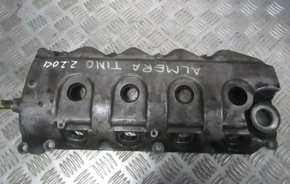 Nissan Almera Tino Rocker cam cover 