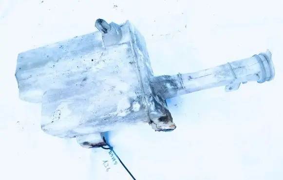 Mazda 323 Windshield washer fluid reservoir/tank 860142056 860142-056