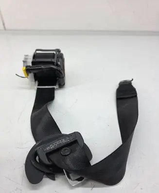 Porsche Cayenne (92A) Rear seatbelt 7P0857806J