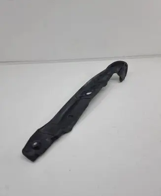 Audi RS6 C7 Fender end trim 4G0821111