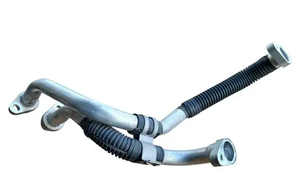 Nissan Leaf I (ZE0) Air conditioning (A/C) pipe/hose F70449