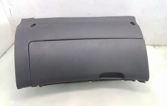 Skoda Octavia Mk2 (1Z) Glove box