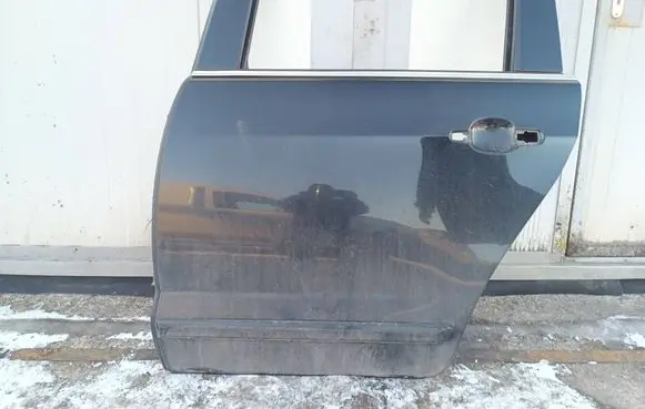 Peugeot 5008 Rear door 