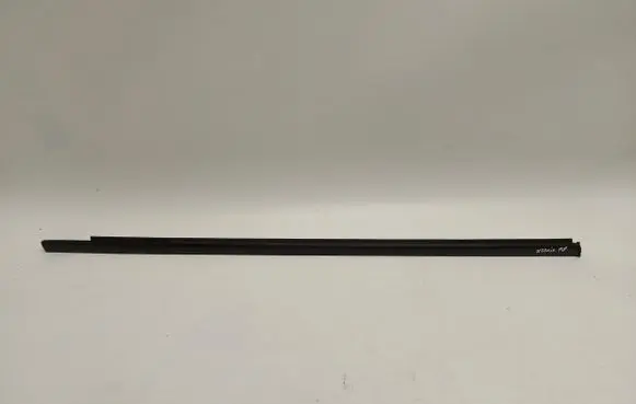 Nissan X-Trail T33 Front door glass trim molding NISXTRLIS70129