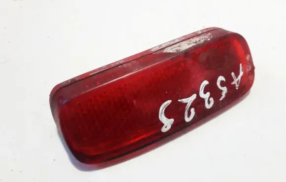 Peugeot 607 Rear tail light reflector