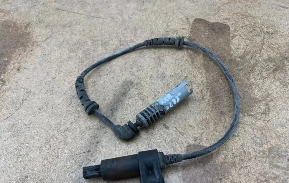 BMW 3 E46 ABS brake wheel speed sensor 34521165609 1165609 34521164651