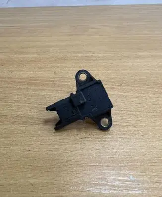 BMW 5 F10 F11 Air pressure sensor 758549302 D5016