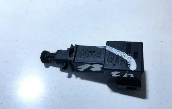 Ford Galaxy Brake pedal sensor switch 1j945511