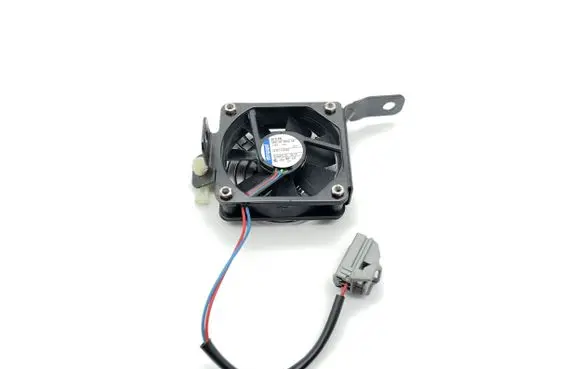 Jaguar XK - XKR Engine control unit/module fan 6W83195A01AA