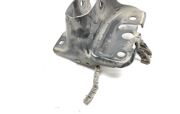 Mercedes-Benz A W177 Other rear suspension part A1773523200 16T86