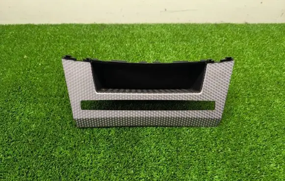 BMW 5 E60 E61 Glove box 7051399 314640000