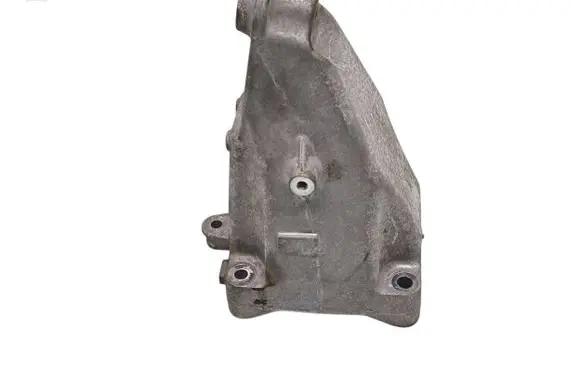 Mercedes-Benz C W205 Engine mounting bracket A2742233204
