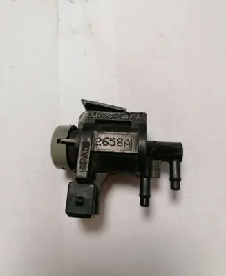 Audi A4 S4 B5 8D Turbo solenoid valve 1J0906283A