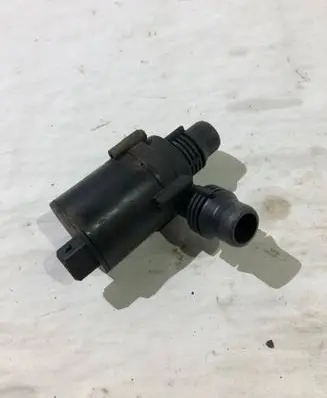 BMW X5 F15 Electric auxiliary coolant/water pump 9197085 702078340 14T022