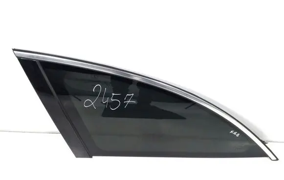 Mercedes-Benz R W251 Rear side window A2516700750
