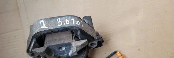 Audi A7 S7 4G Engine mount bracket