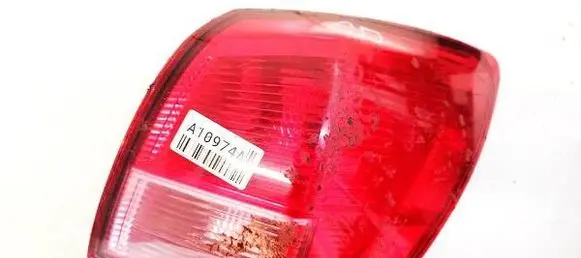 Nissan Qashqai Rear/tail lights 89070312