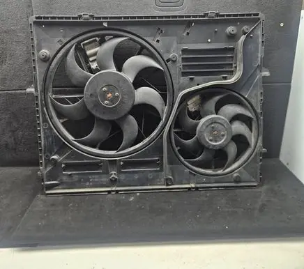 Audi Q7 4L Electric radiator cooling fan 7L0121203F 0130303922