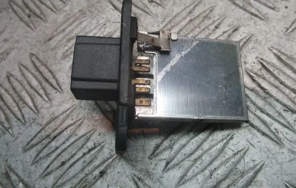 Hyundai i30 Heater blower fan relay 