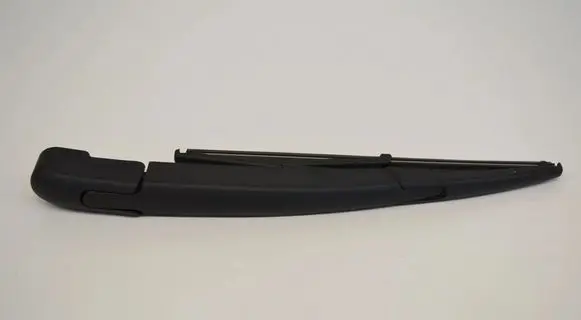 Opel Astra J Rear wiper blade arm 