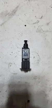 Seat Alhambra (Mk1) Brake pedal sensor switch 927189D