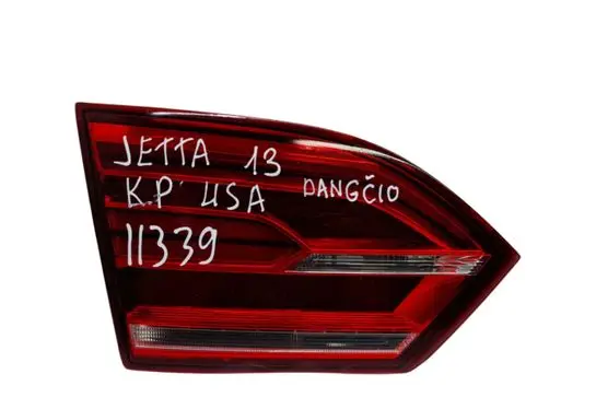Volkswagen Jetta VI Tailgate rear/tail lights 5C6945307
