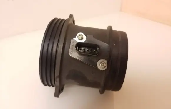 Audi Q7 4M Mass air flow meter 059906461B