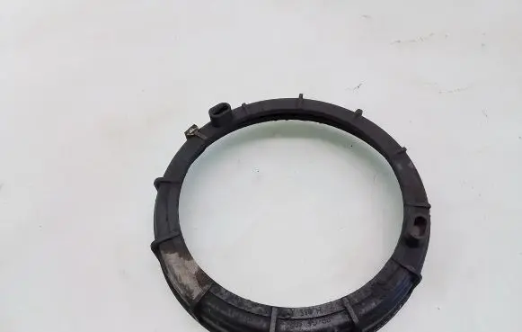 Citroen C4 Grand Picasso In tank fuel pump screw locking ring/nut 
