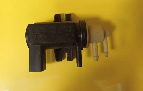 Volkswagen Golf V Turbo solenoid valve 1K0906627A