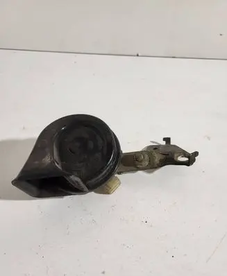Renault Scenic I Horn signal E9011157