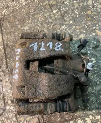 Citroen C3 Picasso Front brake caliper