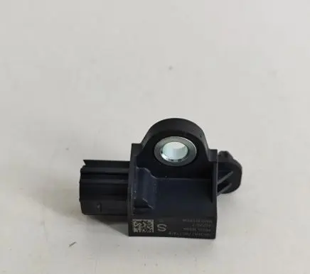 Nissan Qashqai Airbag deployment crash/impact sensor 988303RA0A