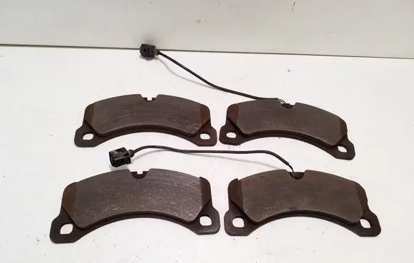 Porsche Cayenne (92A) Brake pads (front) 
