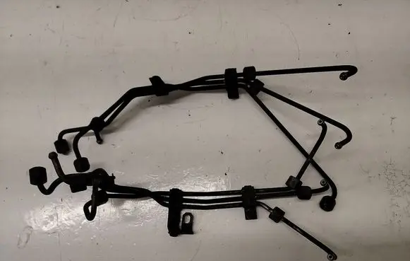 Audi A6 S6 C5 4B Fuel injector supply line/pipe 059130241