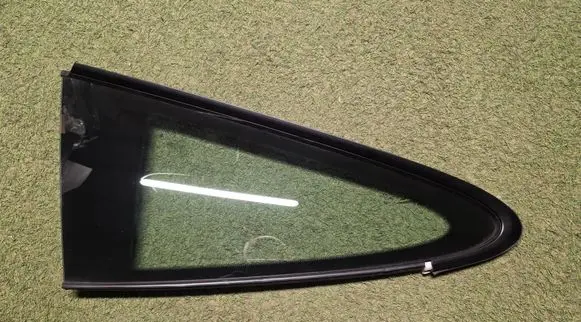 Porsche 911 991 Rear side window 991543112