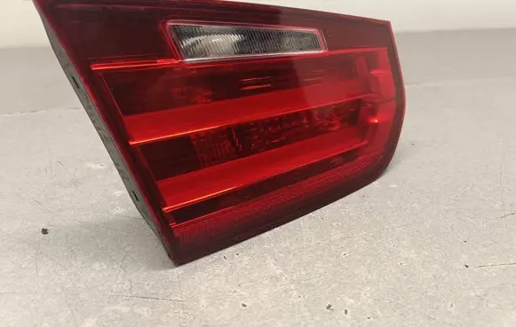 BMW 3 F30 F35 F31 Tailgate rear/tail lights 7371111 H373711110111D1 18361112