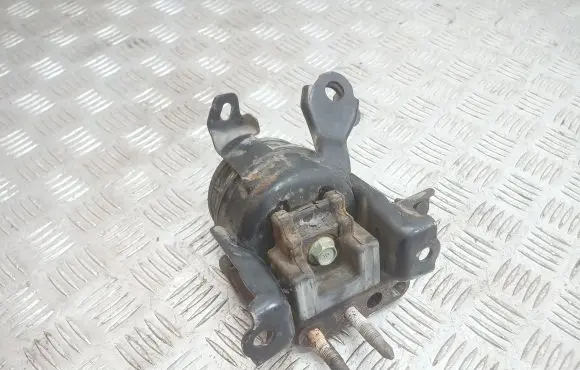 Toyota Corolla Verso E121 Engine mount bracket