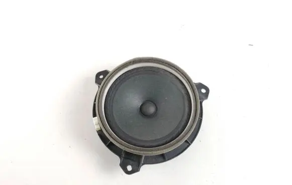 Toyota Tundra II Rear door speaker 86160AC290