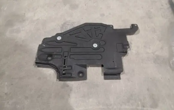Volvo S90, V90 Rear underbody cover/under tray 31497463
