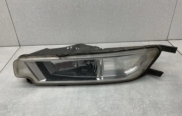 Volkswagen PASSAT B8 Front fog light 3G0941662L