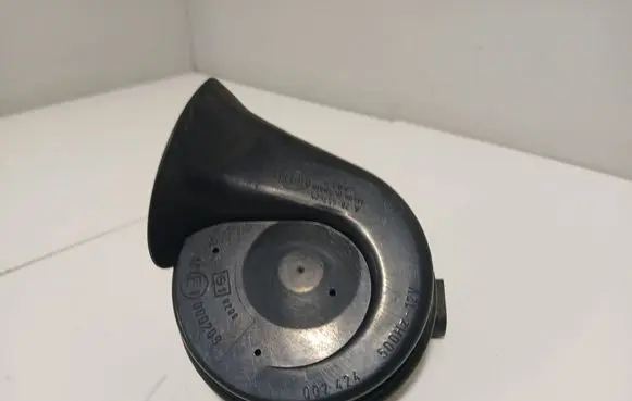 Audi TT Mk1 Horn signal A28657625