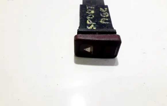 KIA Sportage Hazard light switch 970904