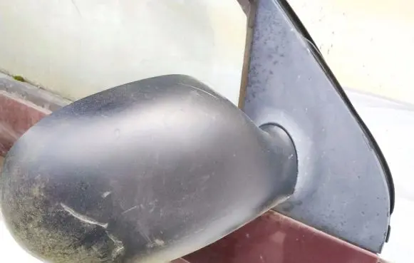 KIA Carnival Front door electric wing mirror